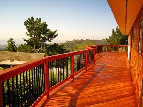 Natural cedar, a great material to help reduce your environmental footprint